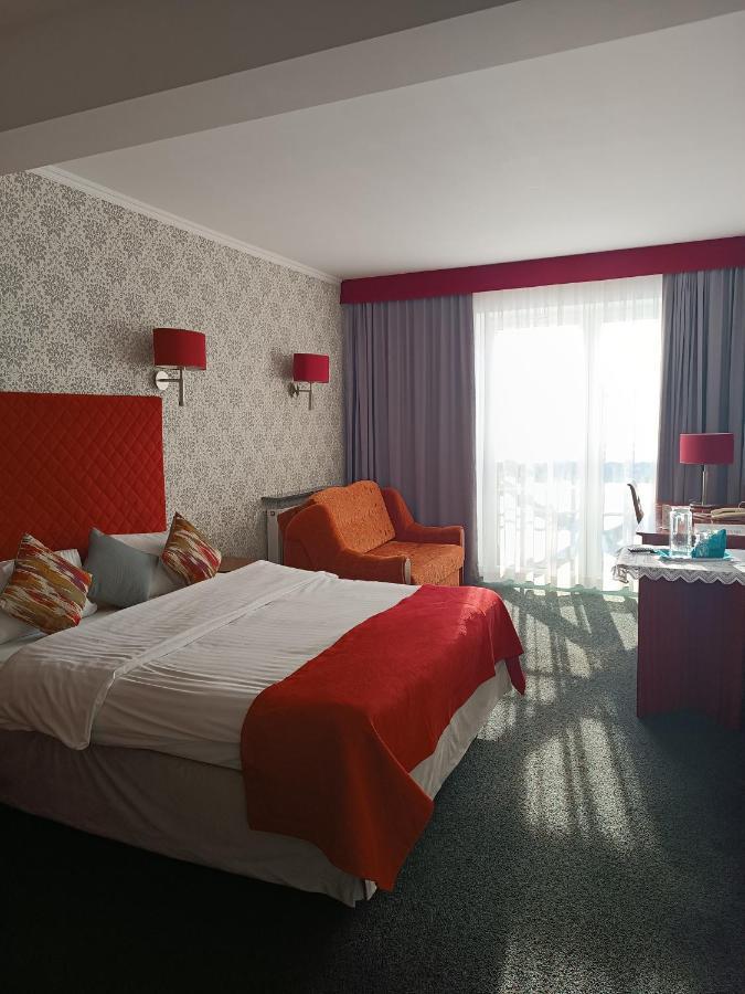 Amigo Hotel Sulejówek Eksteriør billede